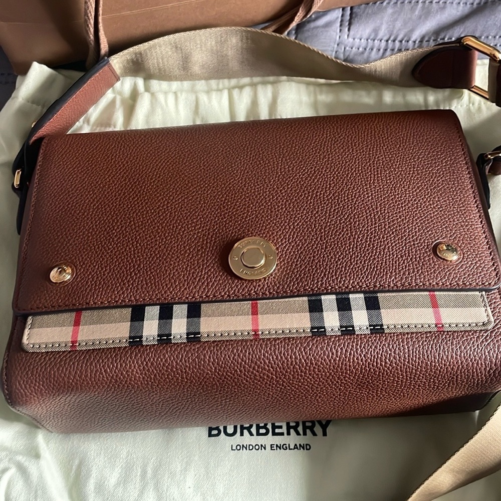 Burberry cross body bag. Tan color. Only used two times . - Picture 4 of 4